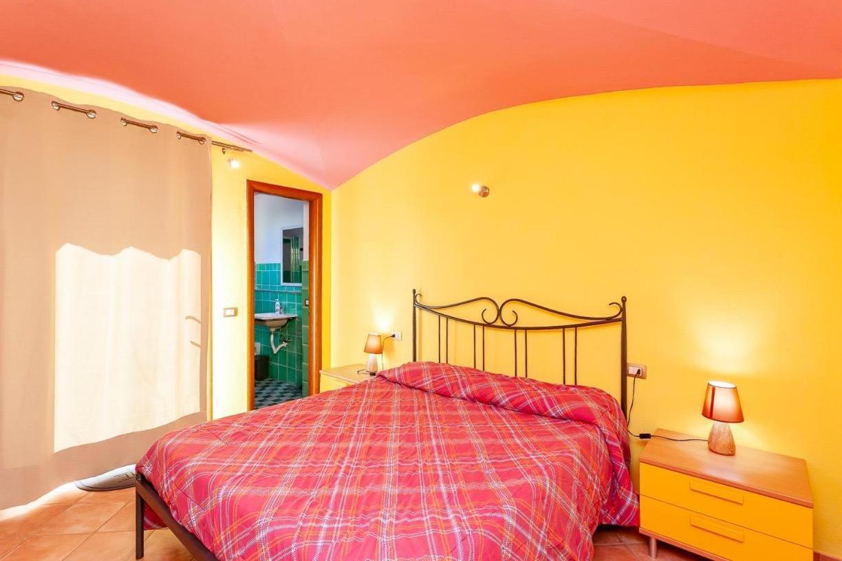 B&B Pettirosso Garden San Teodoro  Kültér fotó