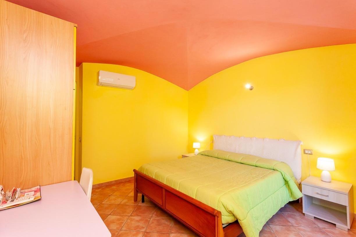 B&B Pettirosso Garden San Teodoro  Kültér fotó