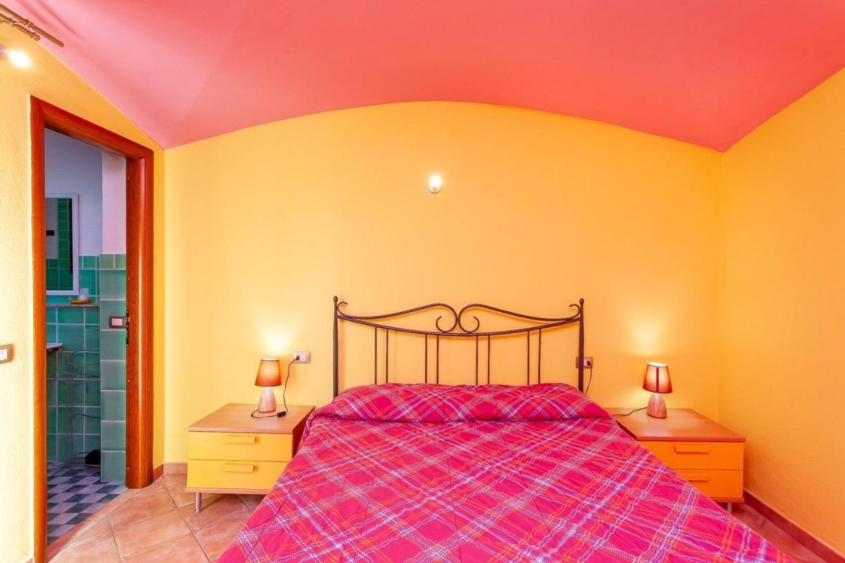 B&B Pettirosso Garden San Teodoro  Kültér fotó