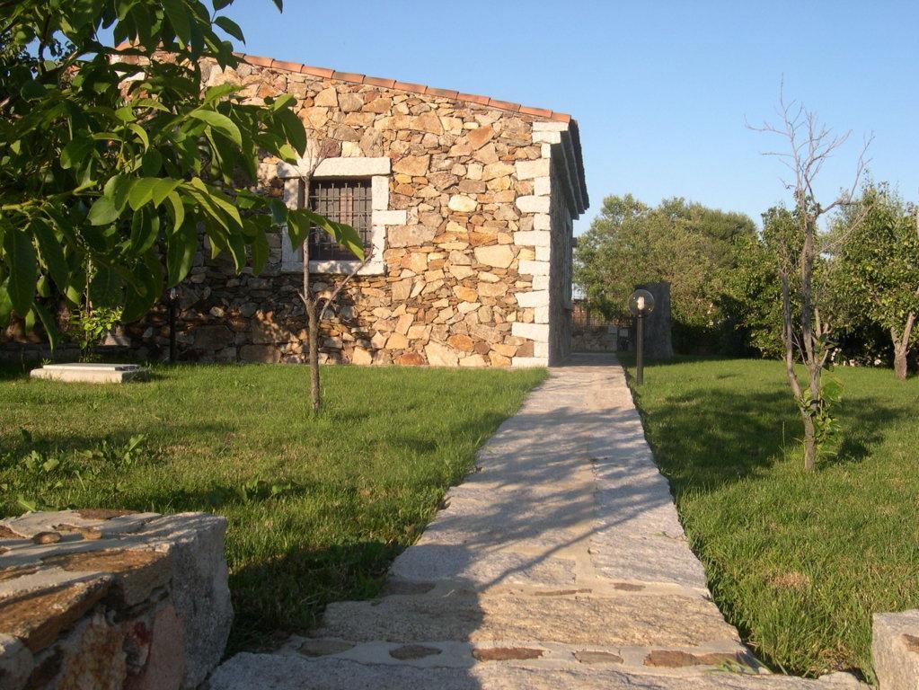 B&B Pettirosso Garden San Teodoro  Kültér fotó